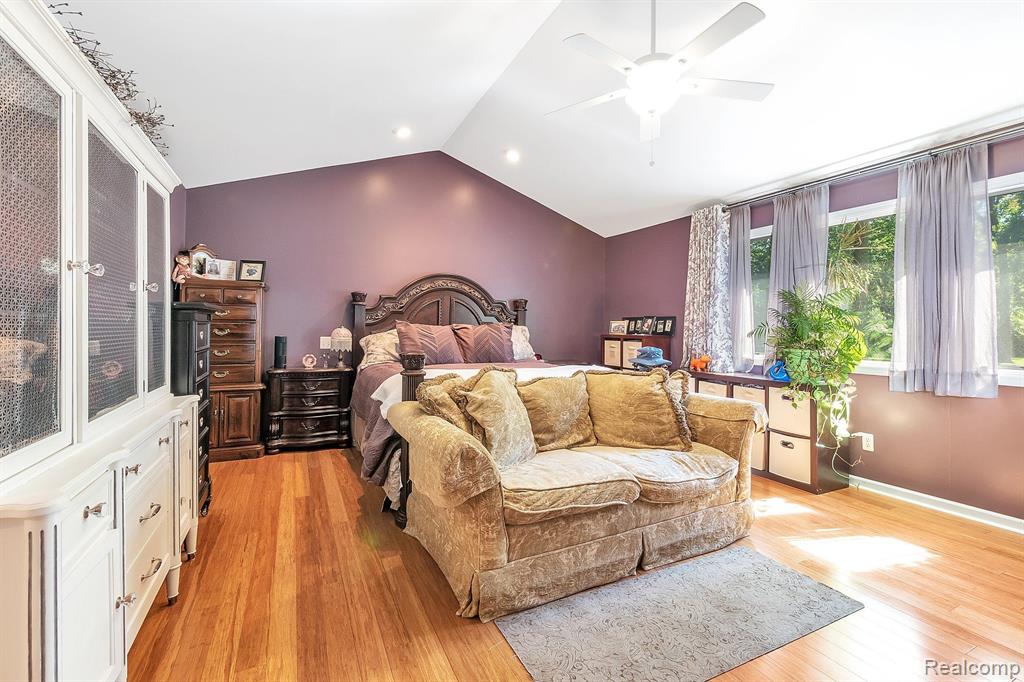 39804 Dequindre Road Sterling Heights, MI 48310 - Photo 21 of 47