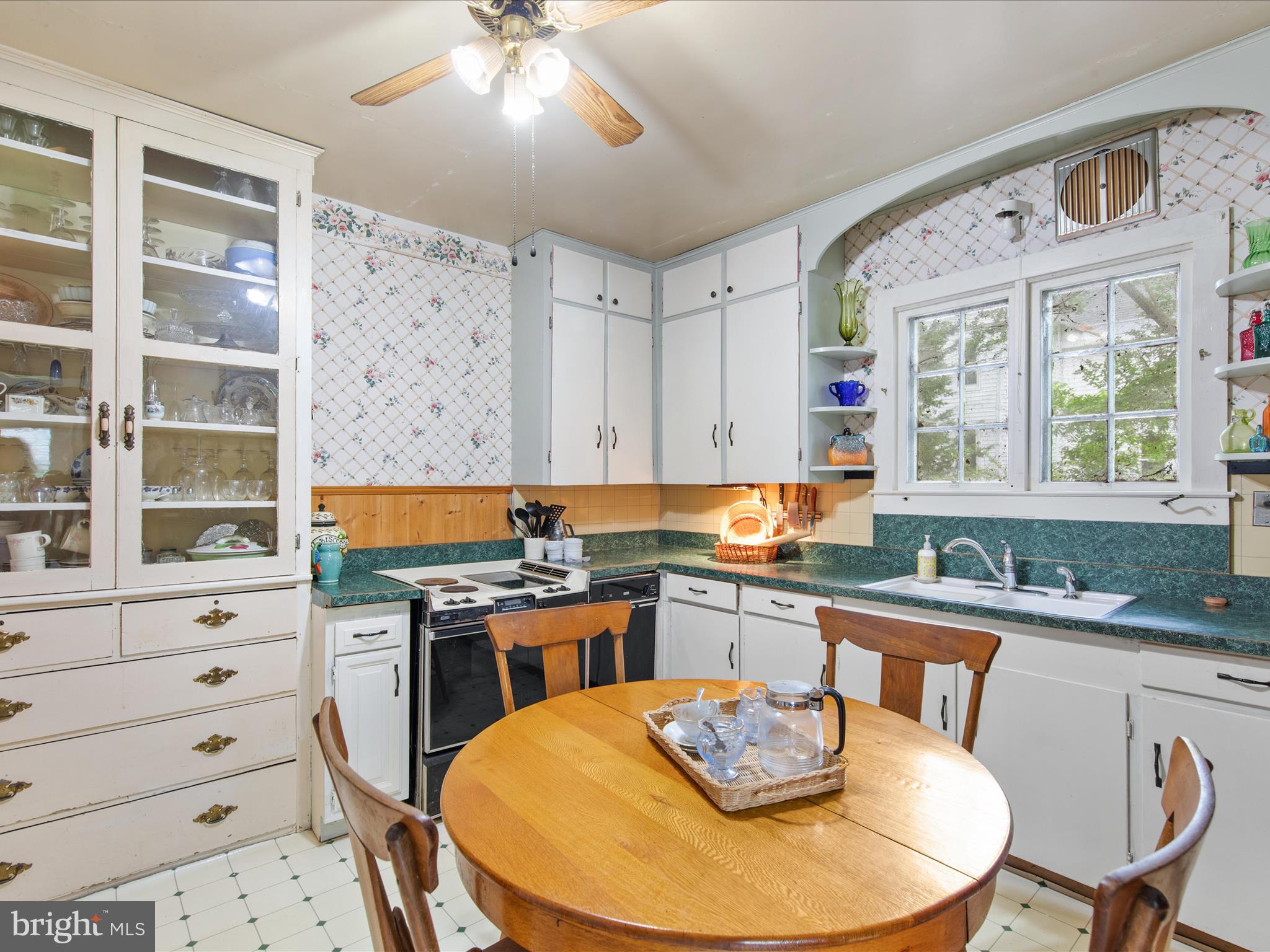 140 Delaware Avenue Laurel, DE 19956 - Photo 18 of 53 Kitchen