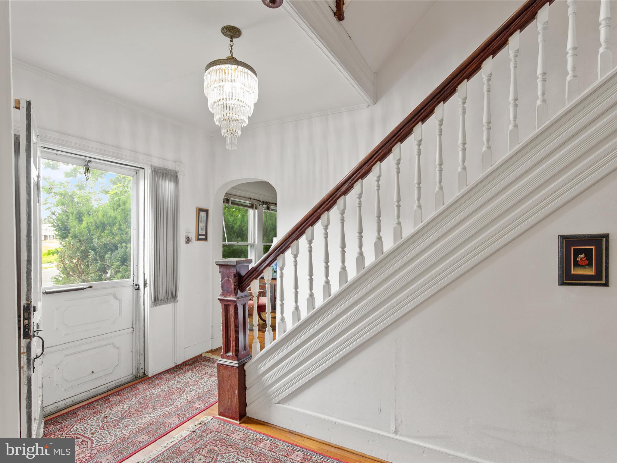 140 Delaware Avenue Laurel, DE 19956 - Photo 2 of 53 Foyer