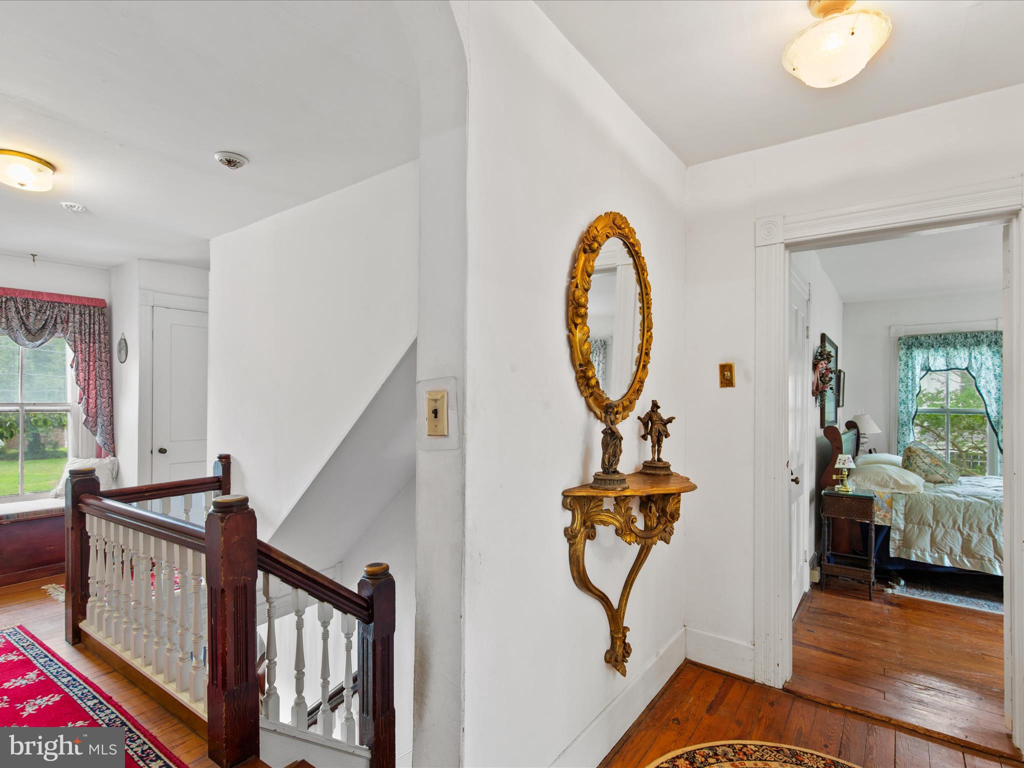 140 Delaware Avenue Laurel, DE 19956 - Photo 24 of 53 Upper Level Landing