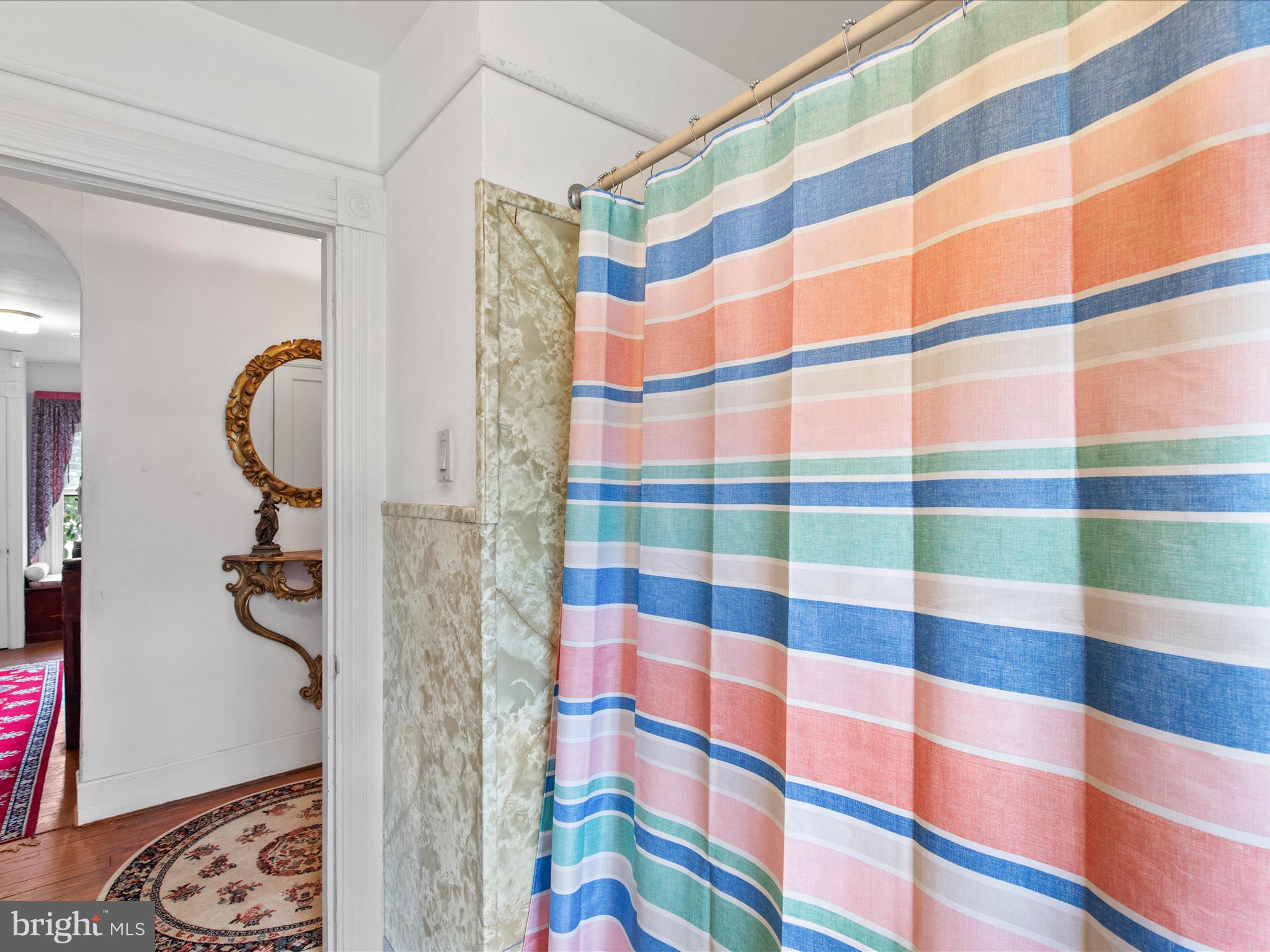 140 Delaware Avenue Laurel, DE 19956 - Photo 32 of 53 Upper Level Hall Bathroom