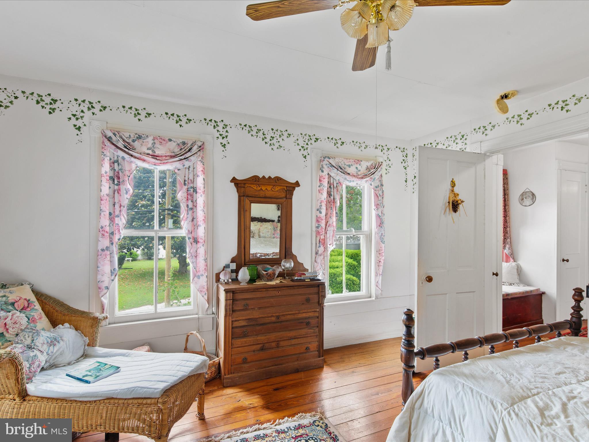 140 Delaware Avenue Laurel, DE 19956 - Photo 35 of 53 Third Bedroom