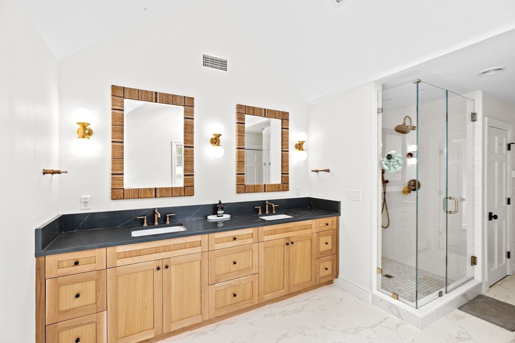 45 Popes Lane Hingham, MA 02043 - Photo 23 of 39