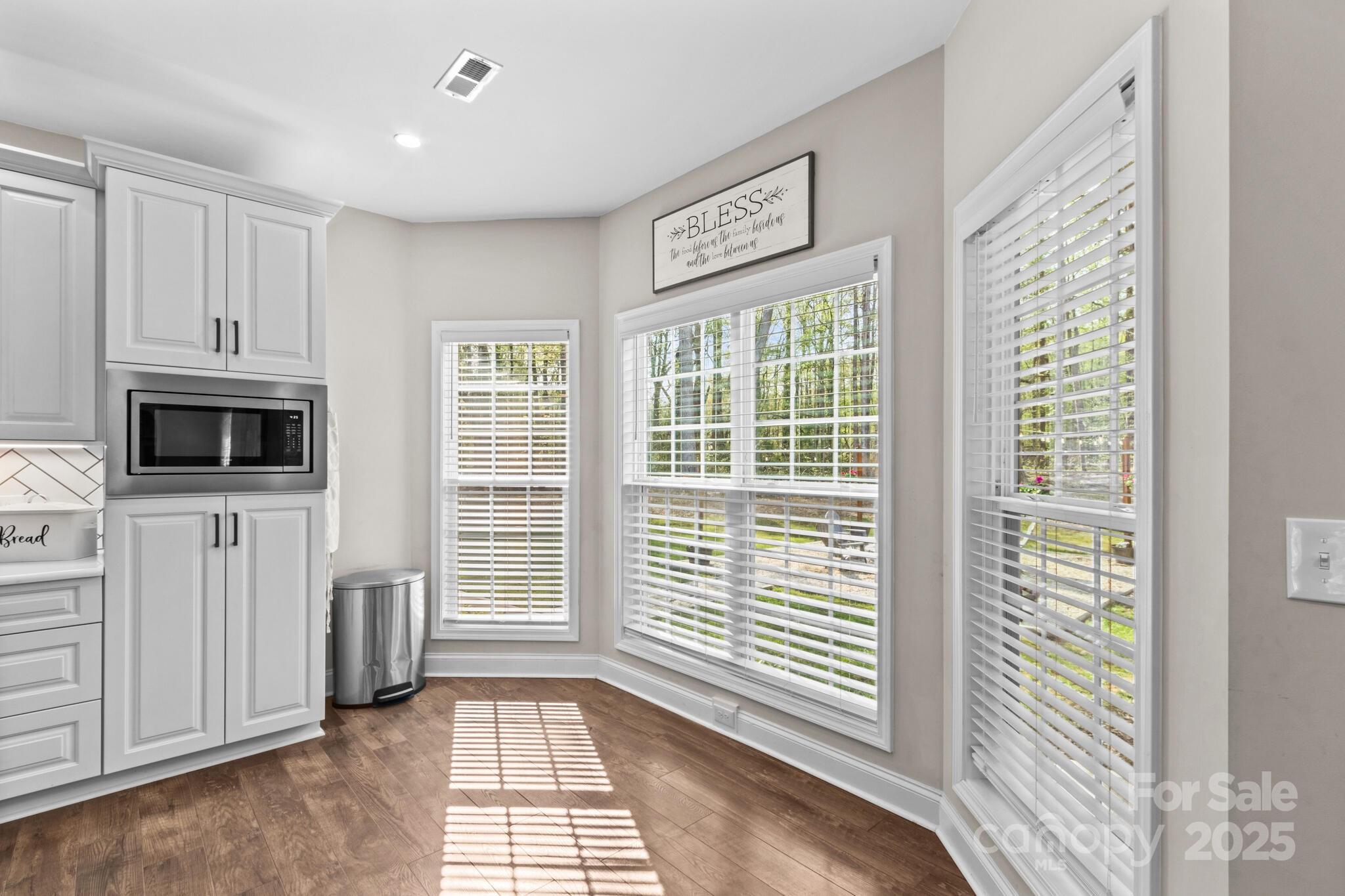 9060 Castor Road Salisbury, NC 28146 - Photo 20 of 47 a view of a livingroom with furniture wooden floor and window
