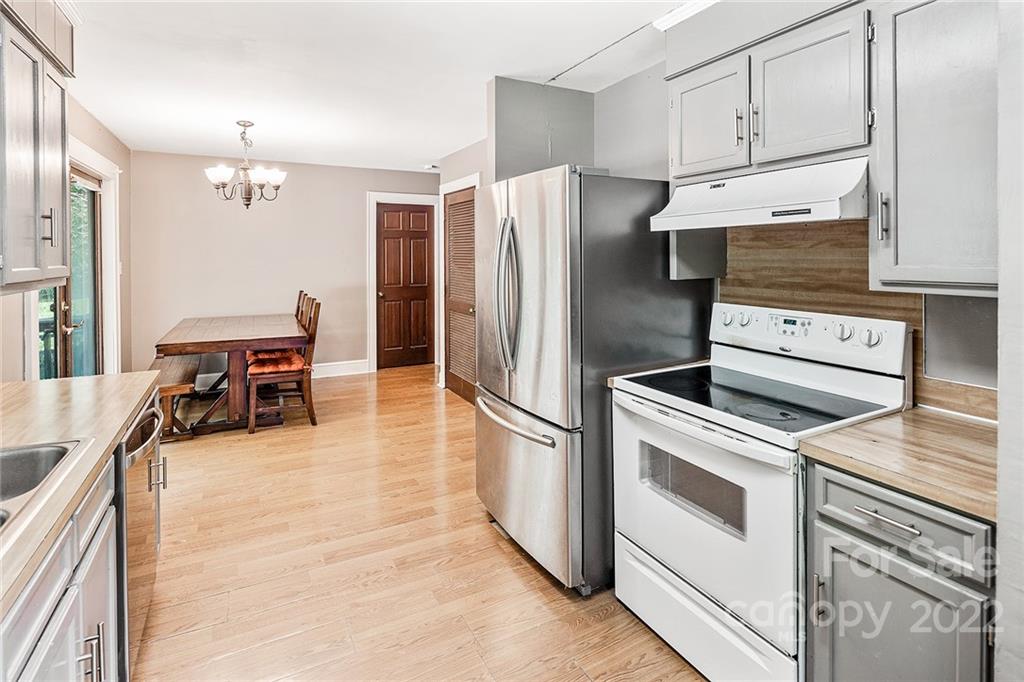 7301 Leesburg Road Charlotte, NC 28215 - Photo 12 of 31 Gallery Image 12