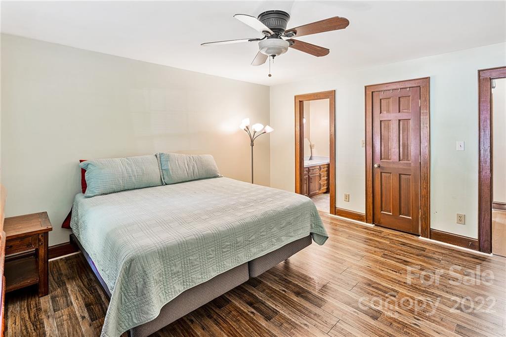 7301 Leesburg Road Charlotte, NC 28215 - Photo 18 of 31 Gallery Image 18