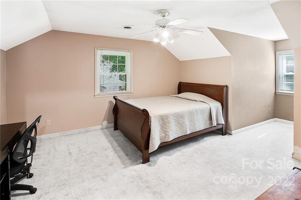 7301 Leesburg Road Charlotte, NC 28215 - Photo 23 of 31 Gallery Image 23
