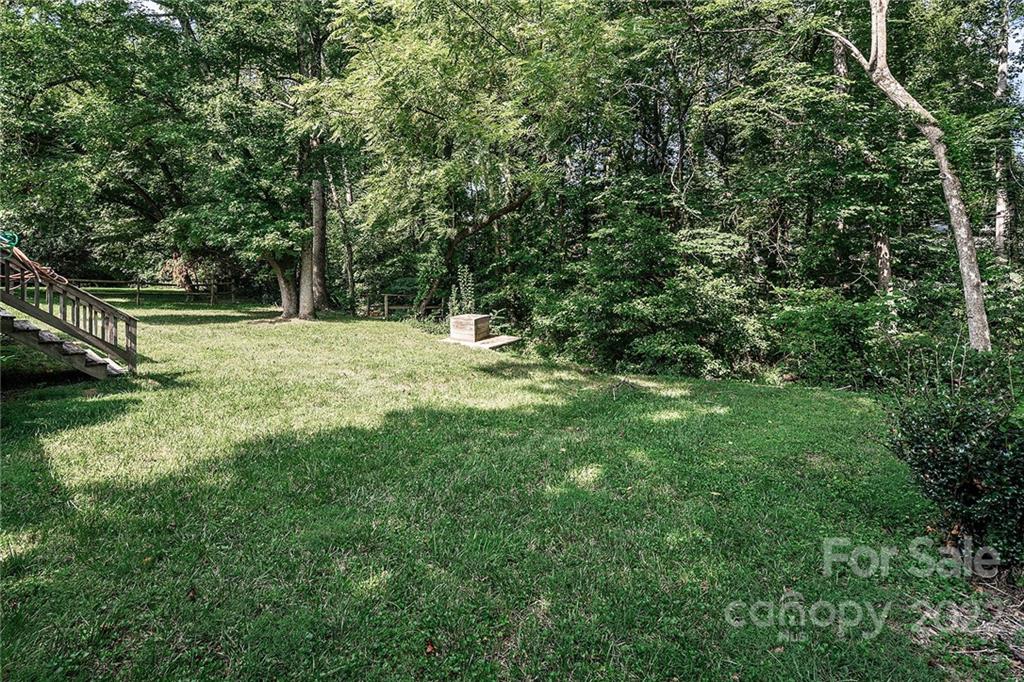 7301 Leesburg Road Charlotte, NC 28215 - Photo 30 of 31 Gallery Image 30