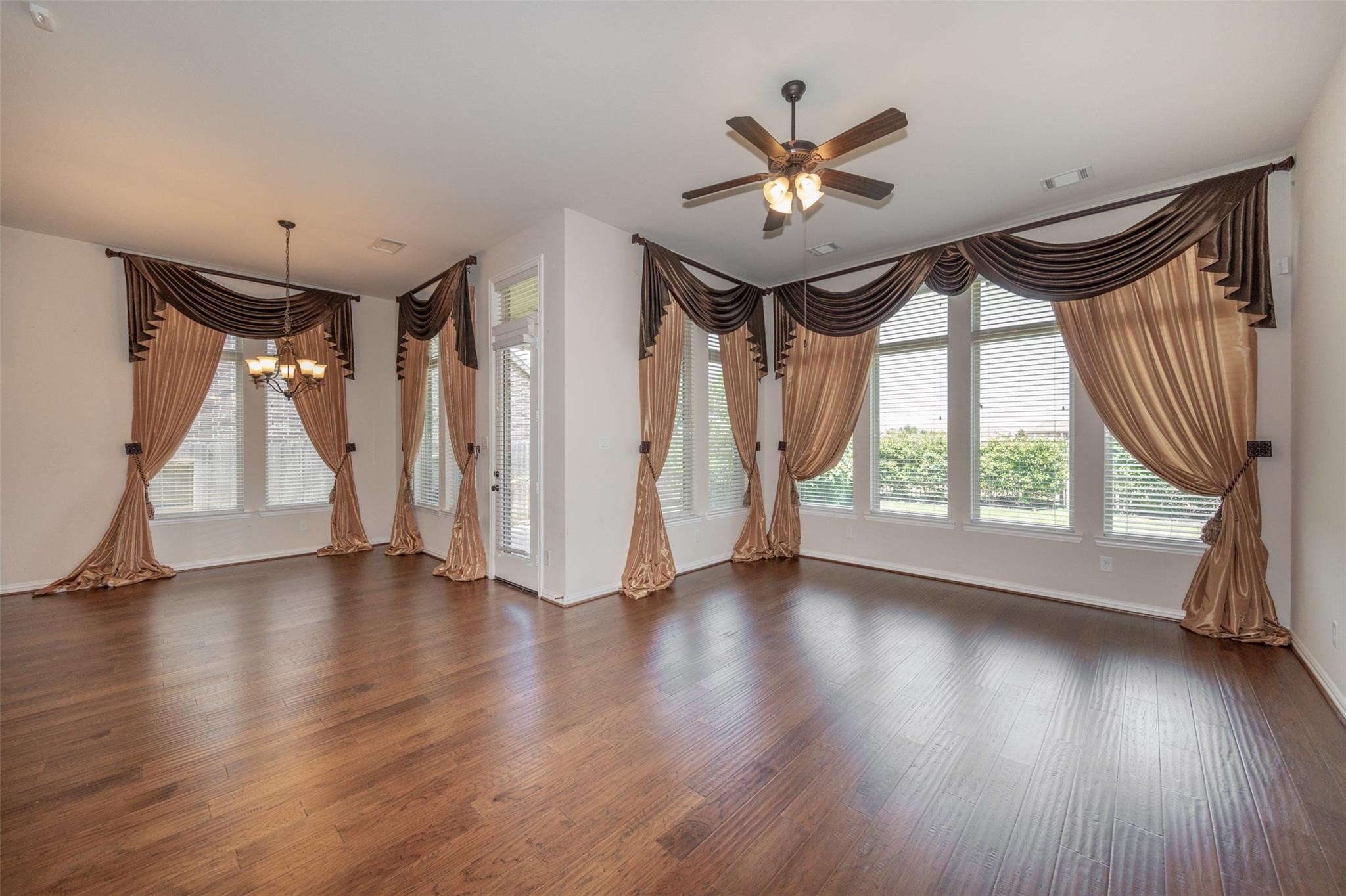 10406 Mossback Pine Road Katy, TX 77494 - Photo 27 of 42