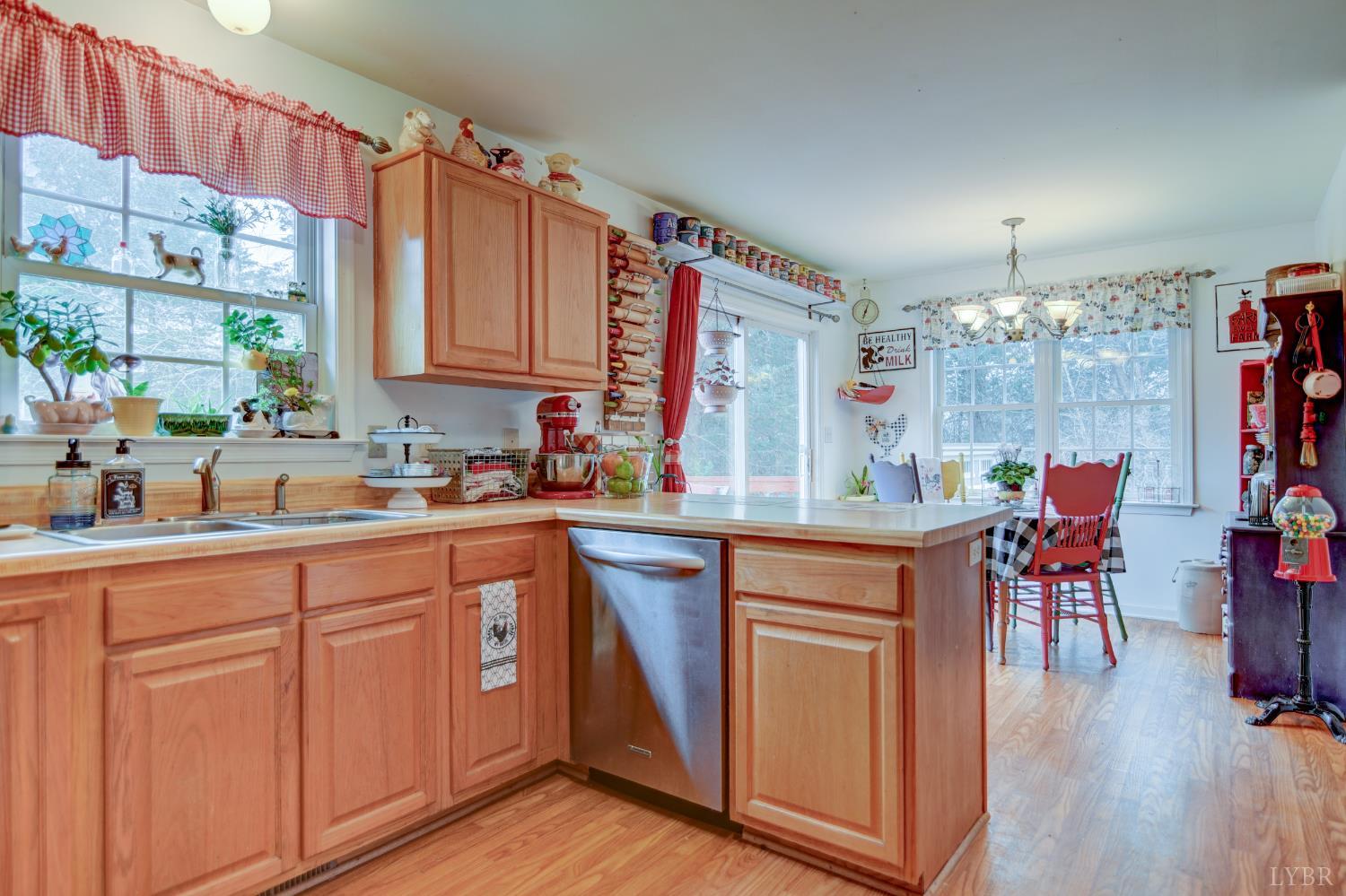 1008 Meadow Spring Road Bedford, VA 24523 - Photo 19 of 47 Gallery Image 19