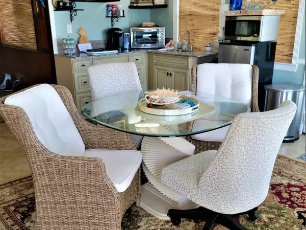 $3,500,000 | 3709 Bayshore Drive, Unit 112, Bacliff, TX 77518