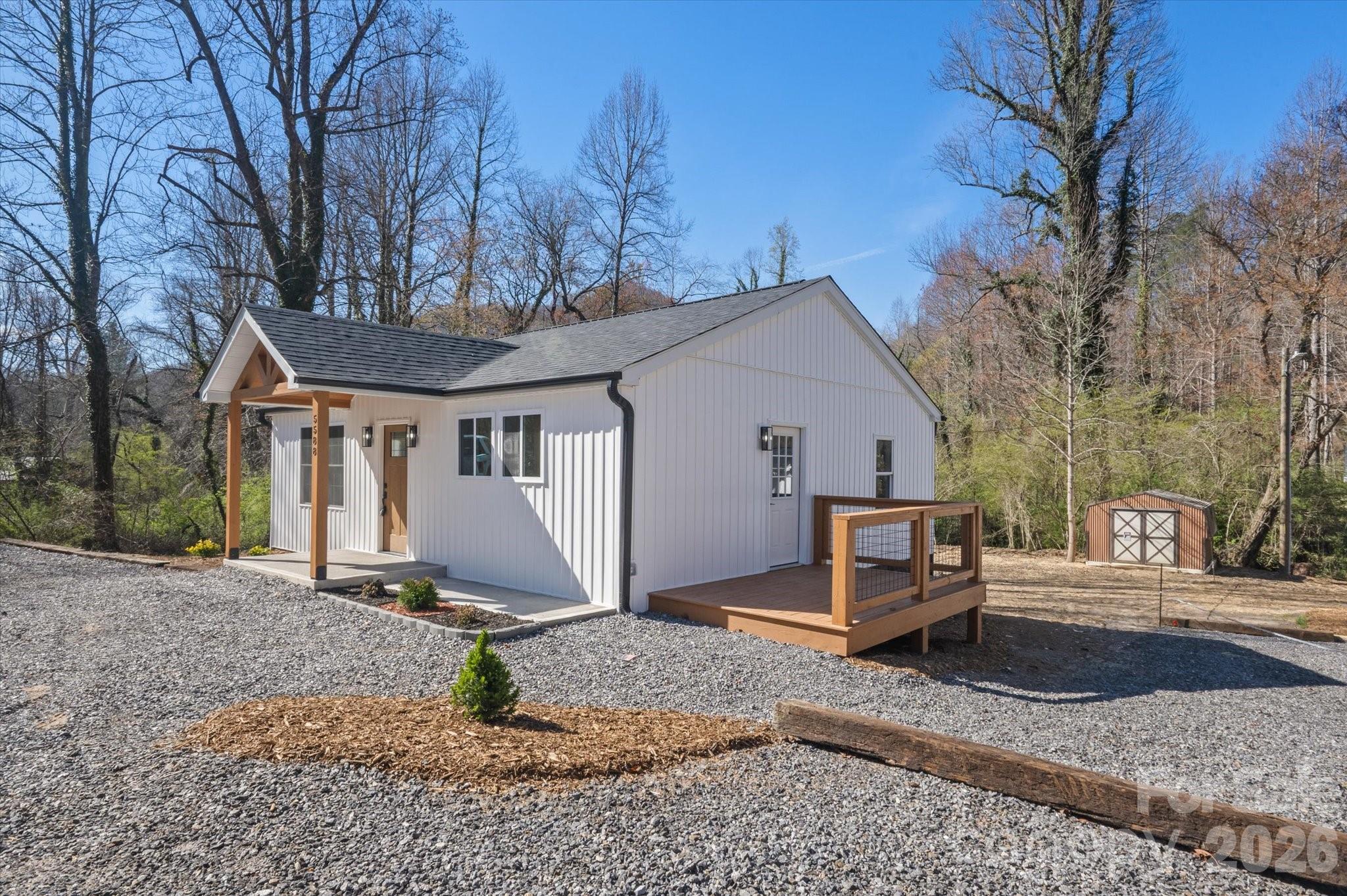 5588 Sugar Hill Road Marion, NC 28752 - Photo 2 of 19