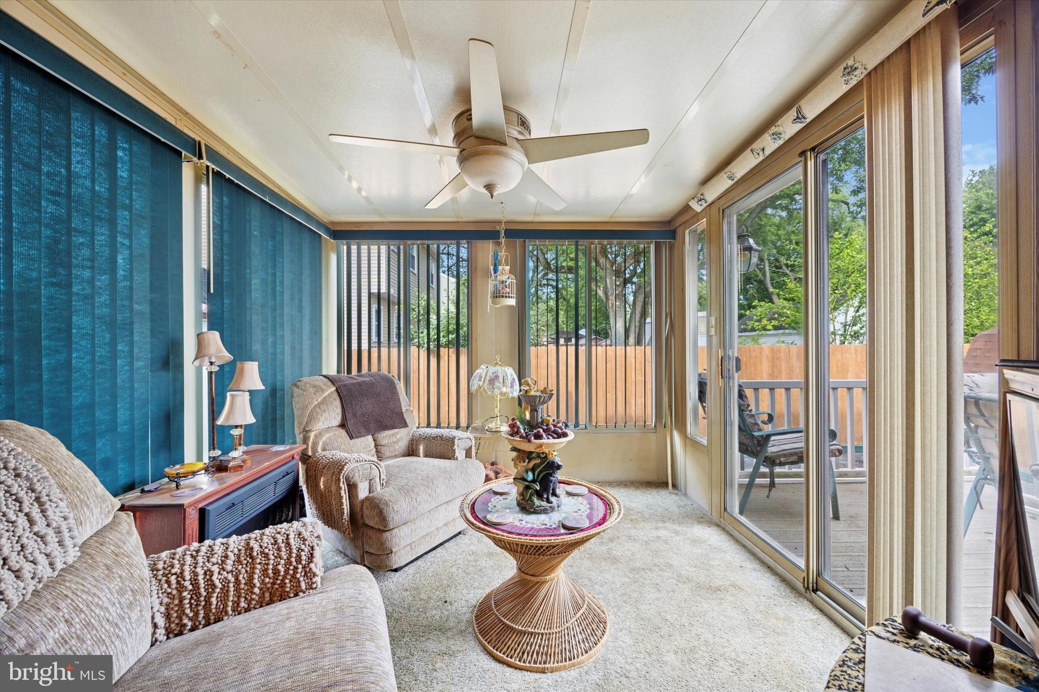 662 South Oak Avenue Secane, PA 19018 - Photo 13 of 39 a living room with furniture and a large window