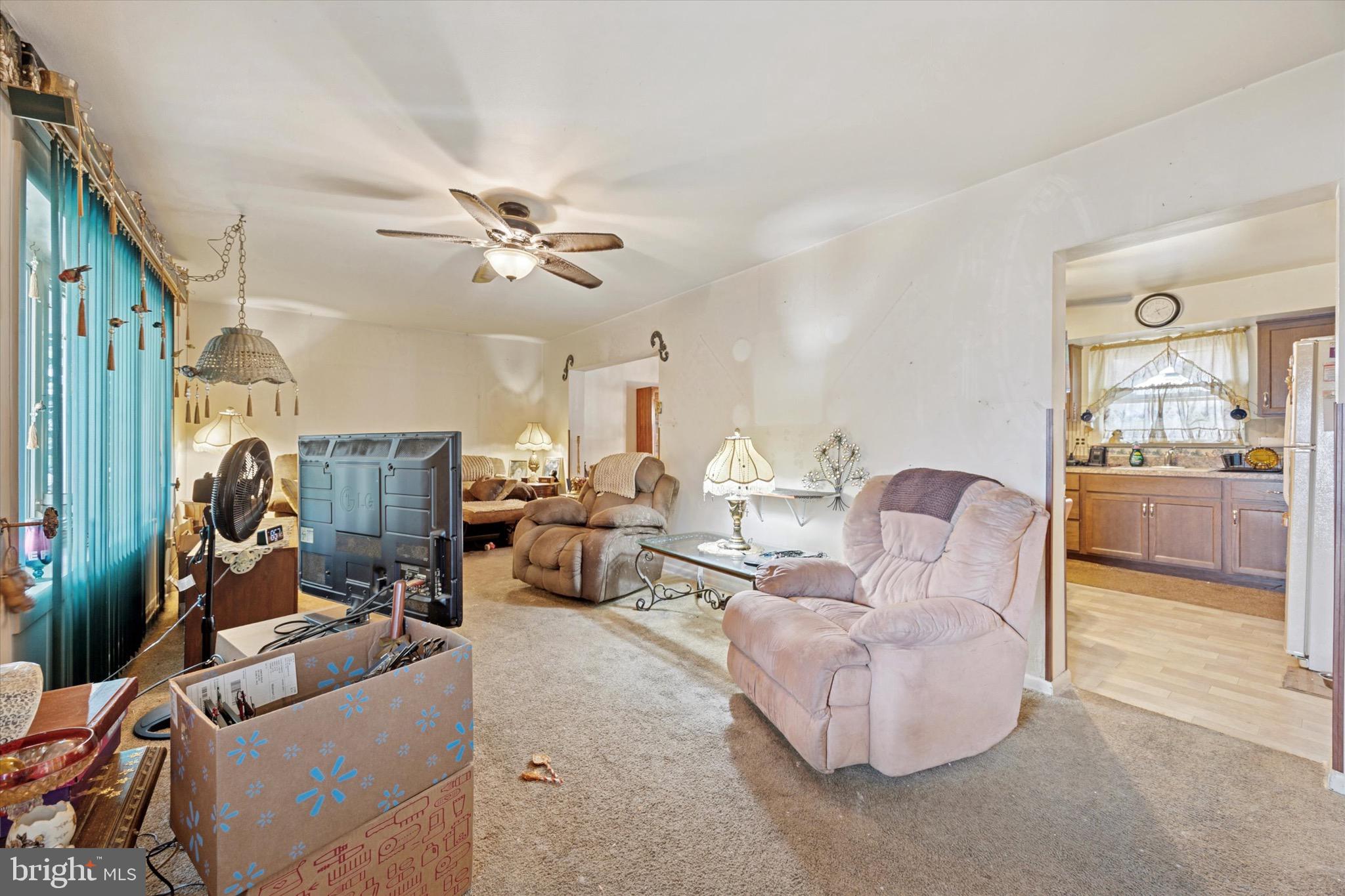 662 South Oak Avenue Secane, PA 19018 - Photo 3 of 39 a living room with furniture and a large window
