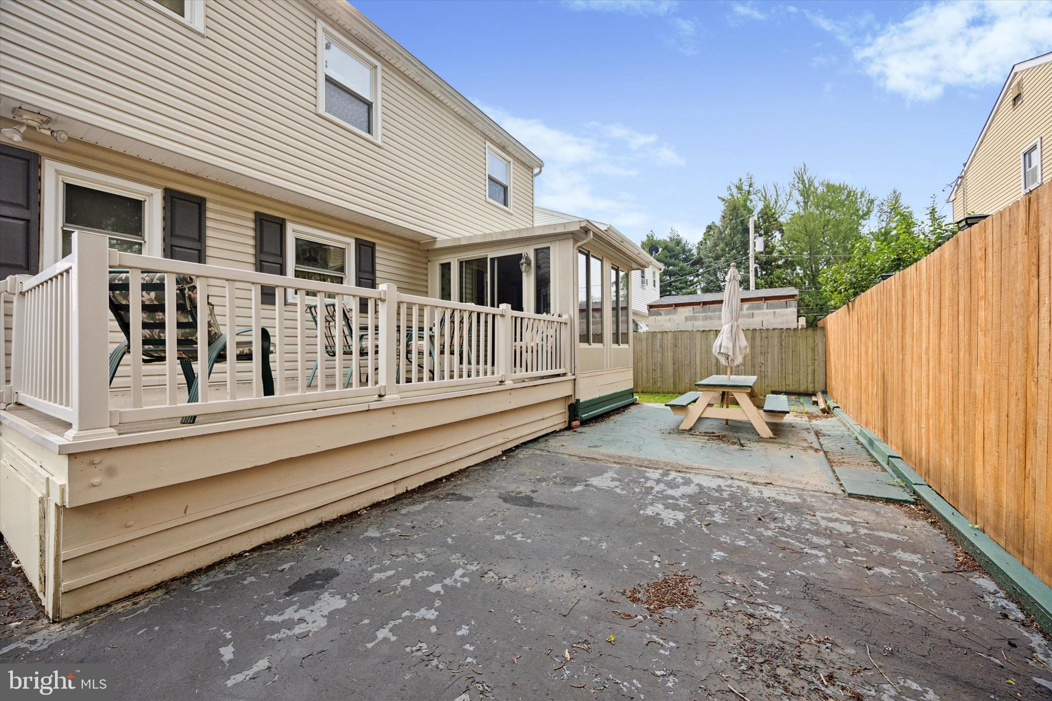 662 South Oak Avenue Secane, PA 19018 - Photo 34 of 39 a view of a house with backyard and sitting area
