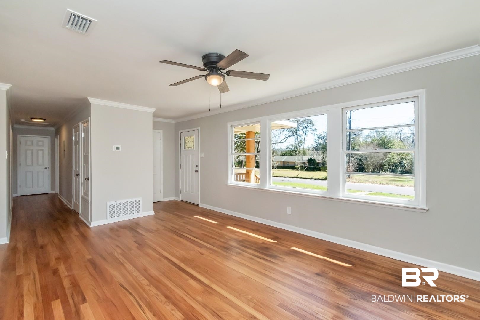 4302 Shan Drive East Mobile, AL 36693 - Photo 5 of 31 Gallery Image 5