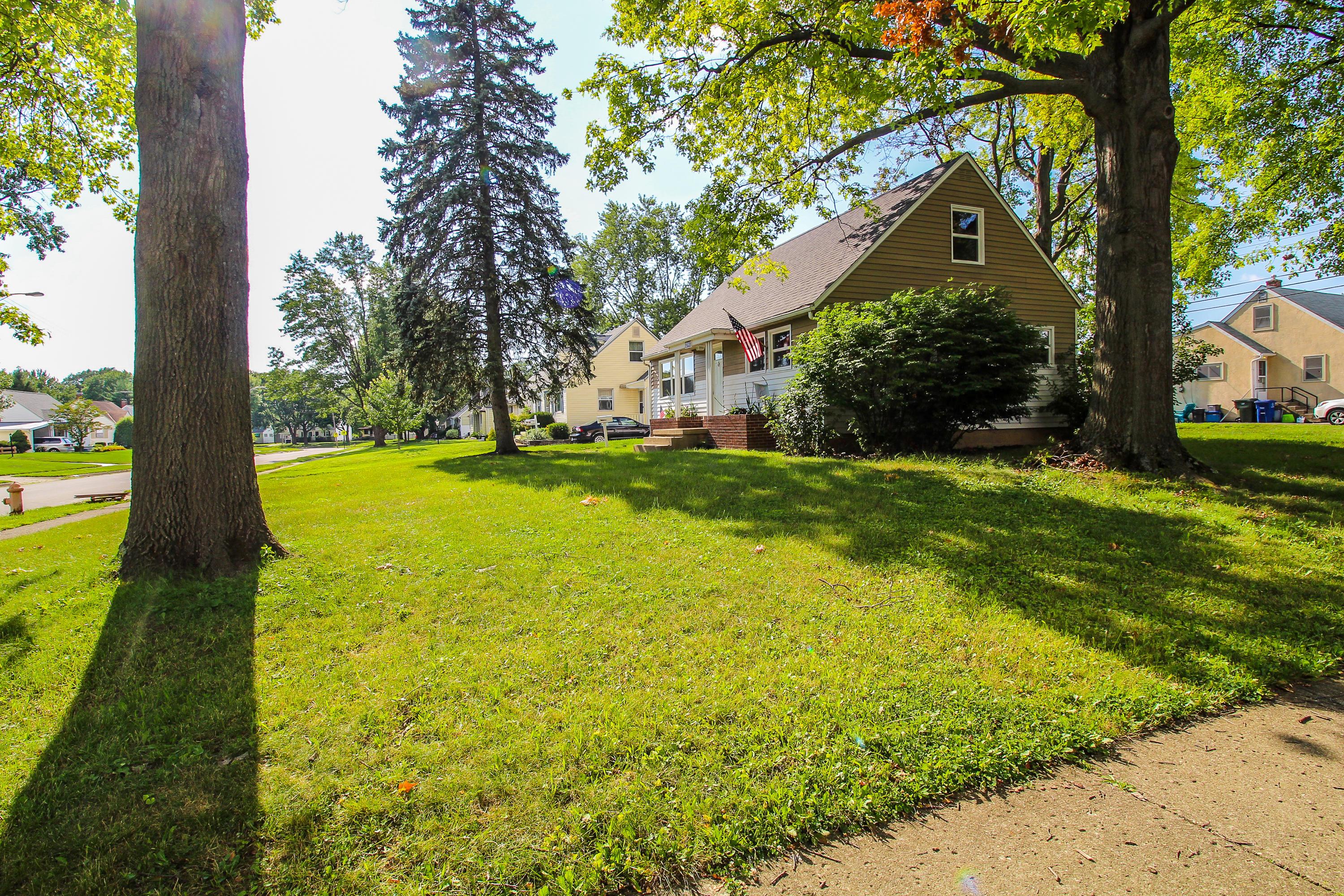 1240 Bryson Road Columbus, OH 43224 - Photo 20 of 21 Gallery Image 20