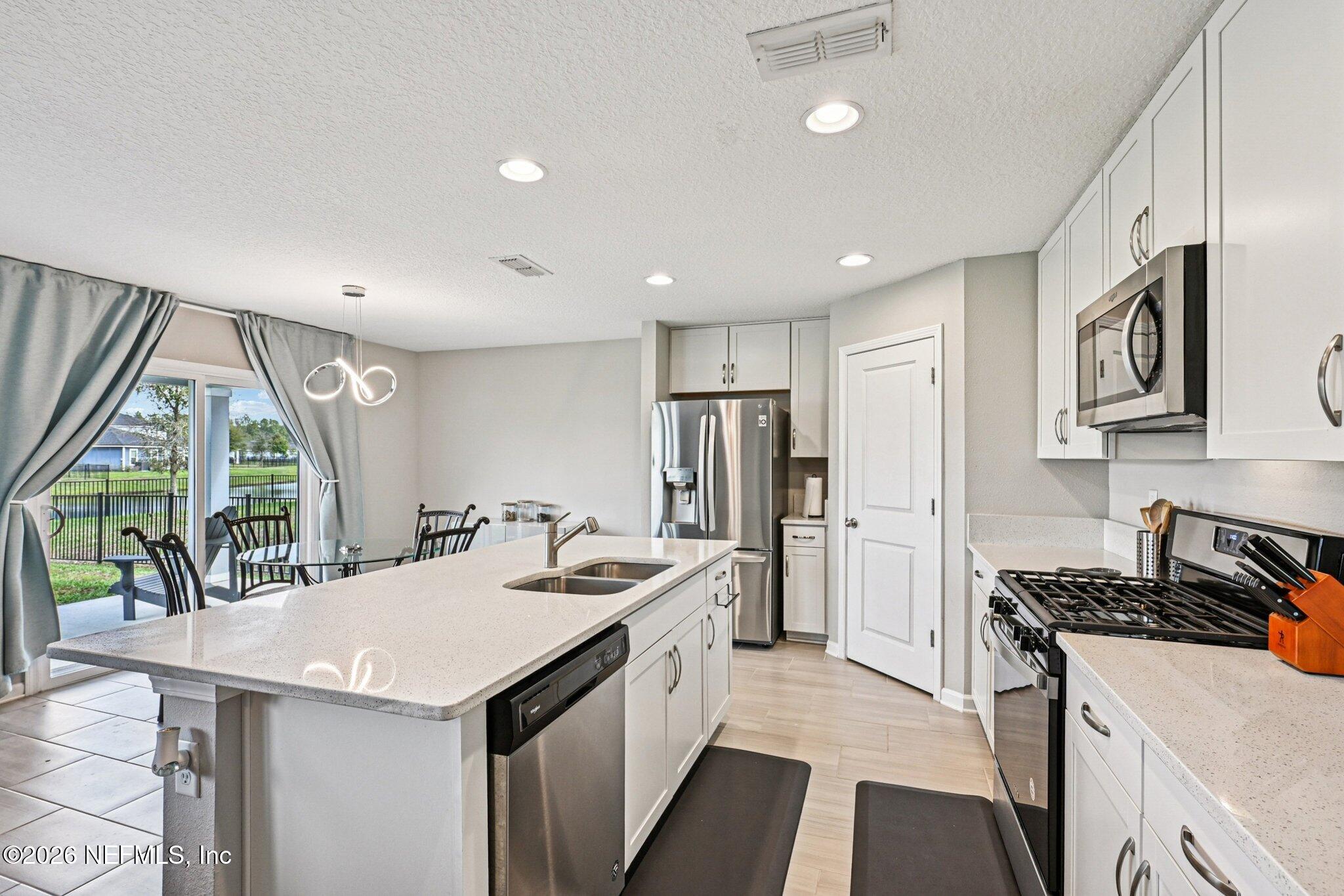 706 Meadow Ridge Drive St. Augustine, FL 32092 - Photo 19 of 67 Kitchen