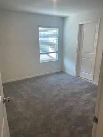 $2,200 | 10166 Trumpet Honeysuckle Way, San Antonio, FL 33576