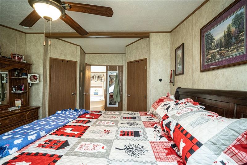429 Ridge Road Georgetown, PA 15043 - Photo 14 of 25