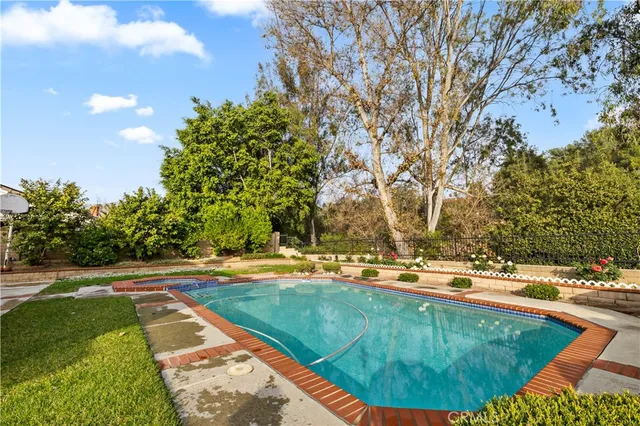 $1,088,000 | 1000 Heaton Moor Drive, Walnut, CA 91789