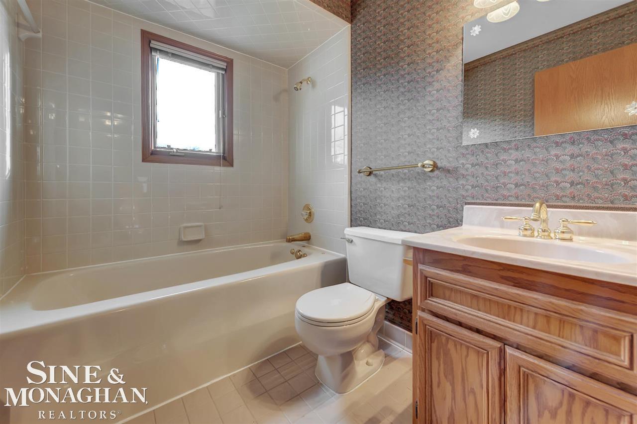 856 Neff Road Grosse Pointe, MI 48230 - Photo 11 of 51 Gallery Image 11