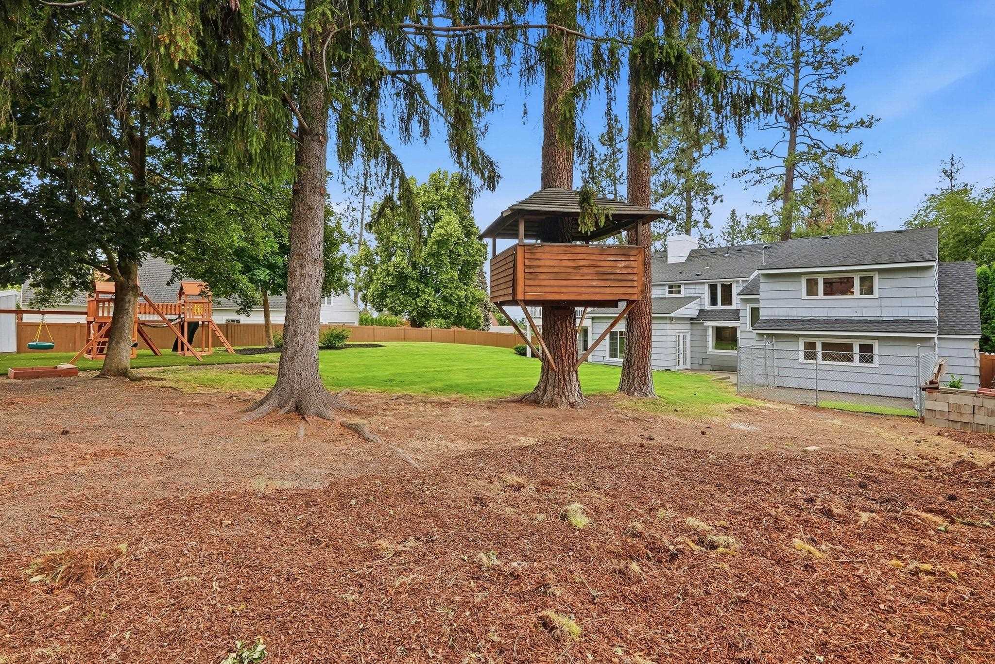 1204 East Overbluff Road Spokane, WA 99203 - Photo 35 of 42