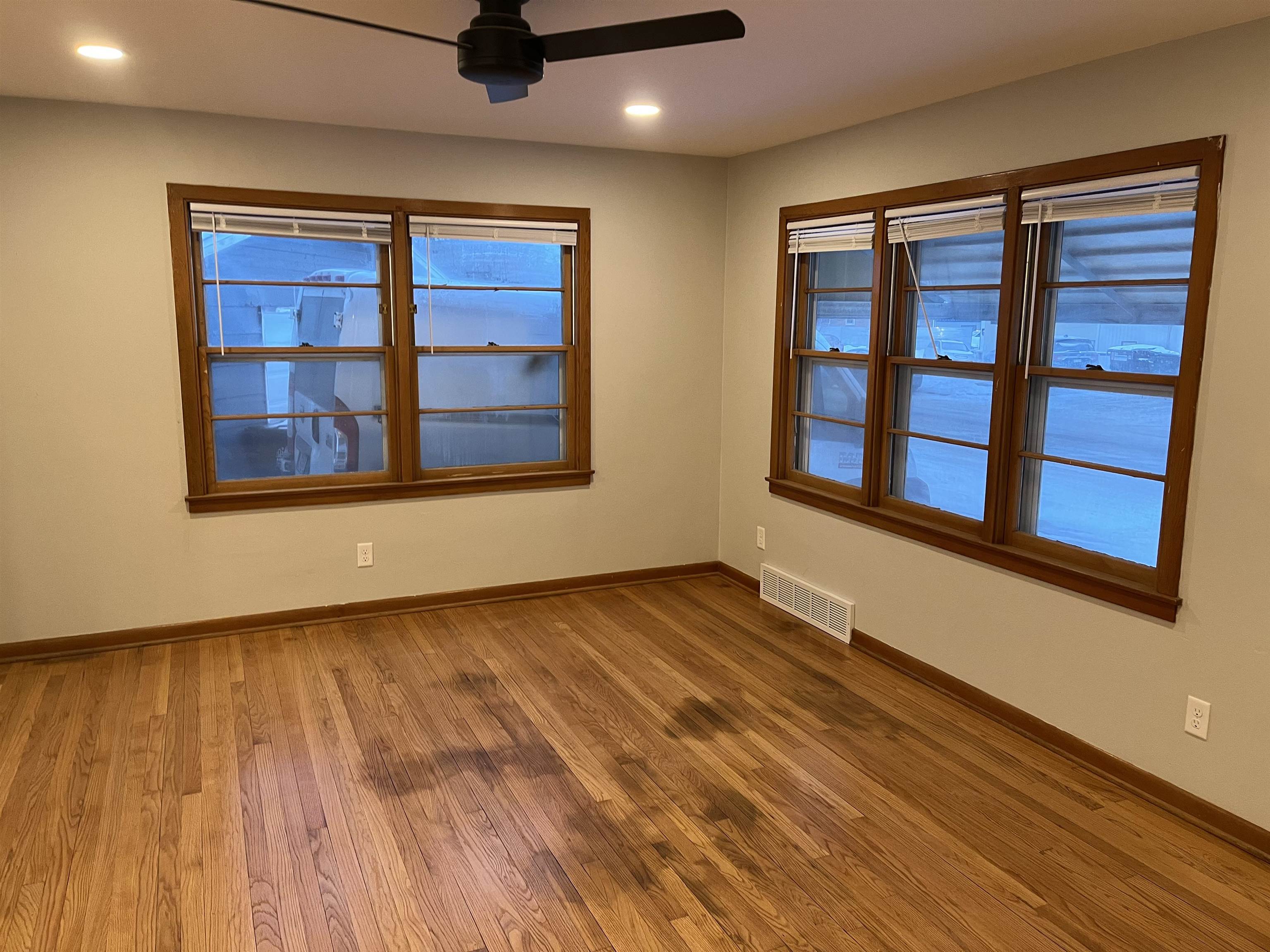 1417 Beld Street Madison, WI 53715 - Photo 9 of 25