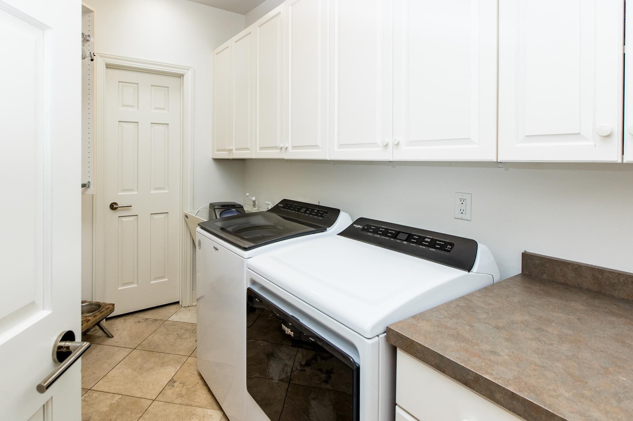 1096 Weatherhill Woods Lane Southwest Rochester, MN 55902 - Photo 29 of 79 Gallery Image 29