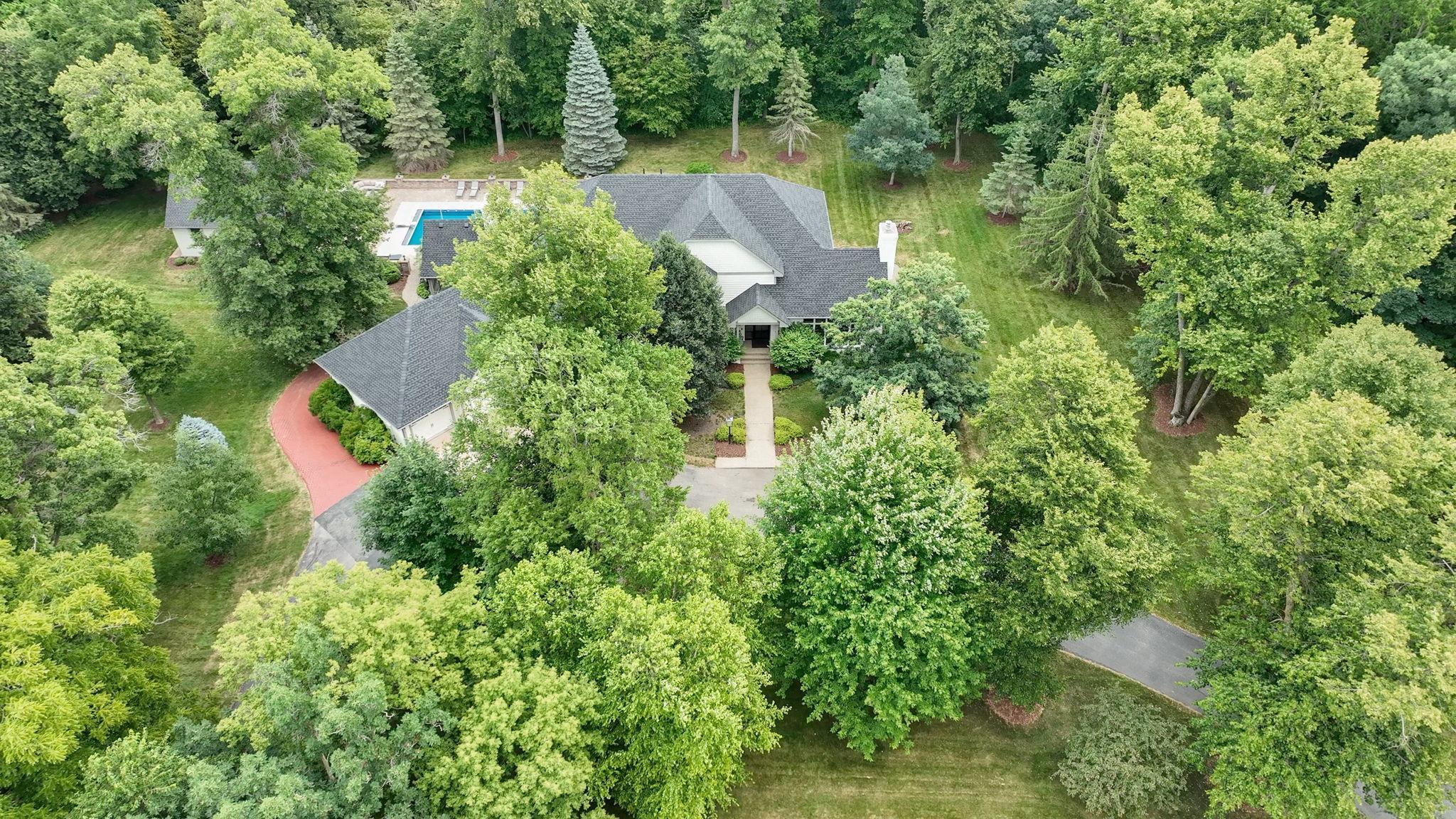 1096 Weatherhill Woods Lane Southwest Rochester, MN 55902 - Photo 78 of 79 Gallery Image 78