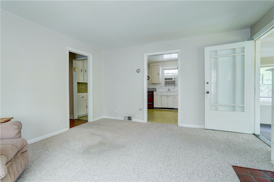 259 Dorstone Road Gates, NY 14624 - Photo 13 of 28 Gallery Image 13