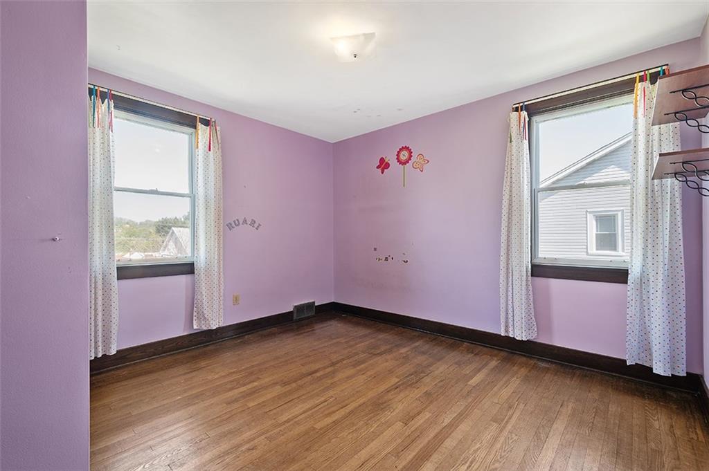 1332 Rutherford Avenue Pittsburgh, PA 15216 - Photo 14 of 25 Gallery Image 14