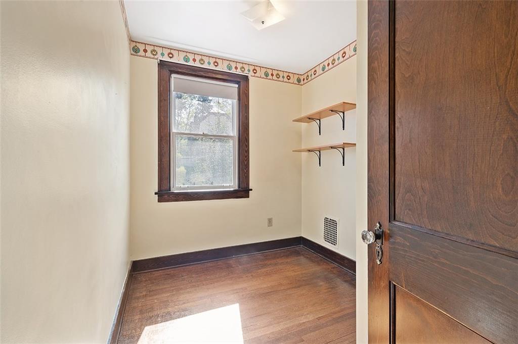 1332 Rutherford Avenue Pittsburgh, PA 15216 - Photo 19 of 25 Gallery Image 19