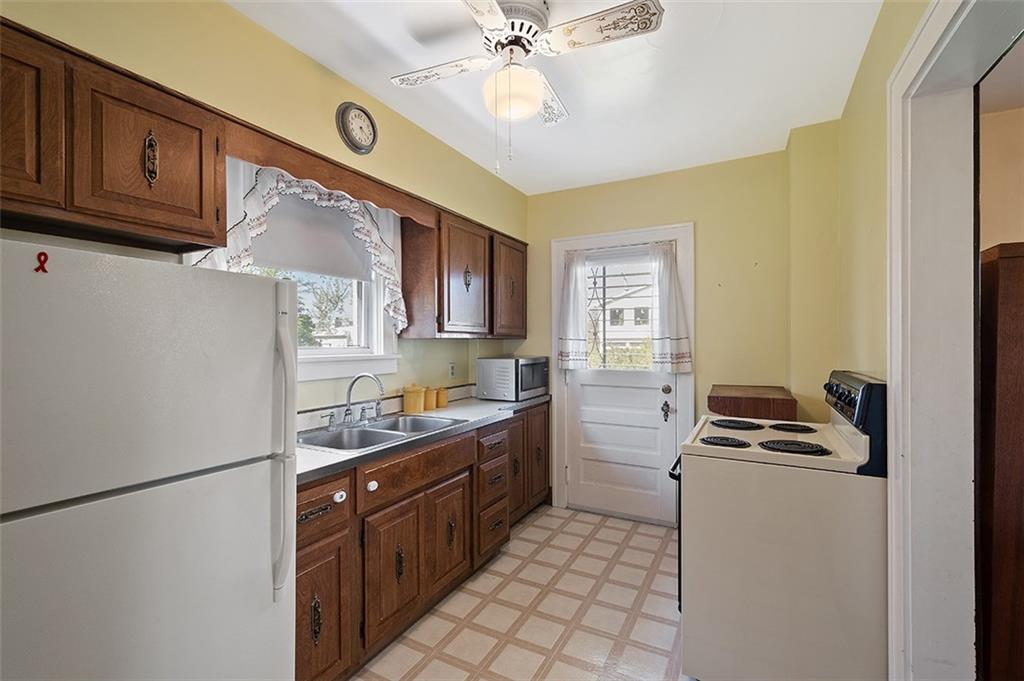 1332 Rutherford Avenue Pittsburgh, PA 15216 - Photo 3 of 25 Gallery Image 3