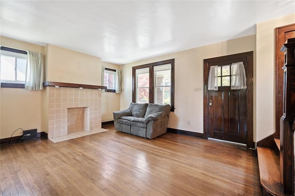 1332 Rutherford Avenue Pittsburgh, PA 15216 - Photo 6 of 25 Gallery Image 6