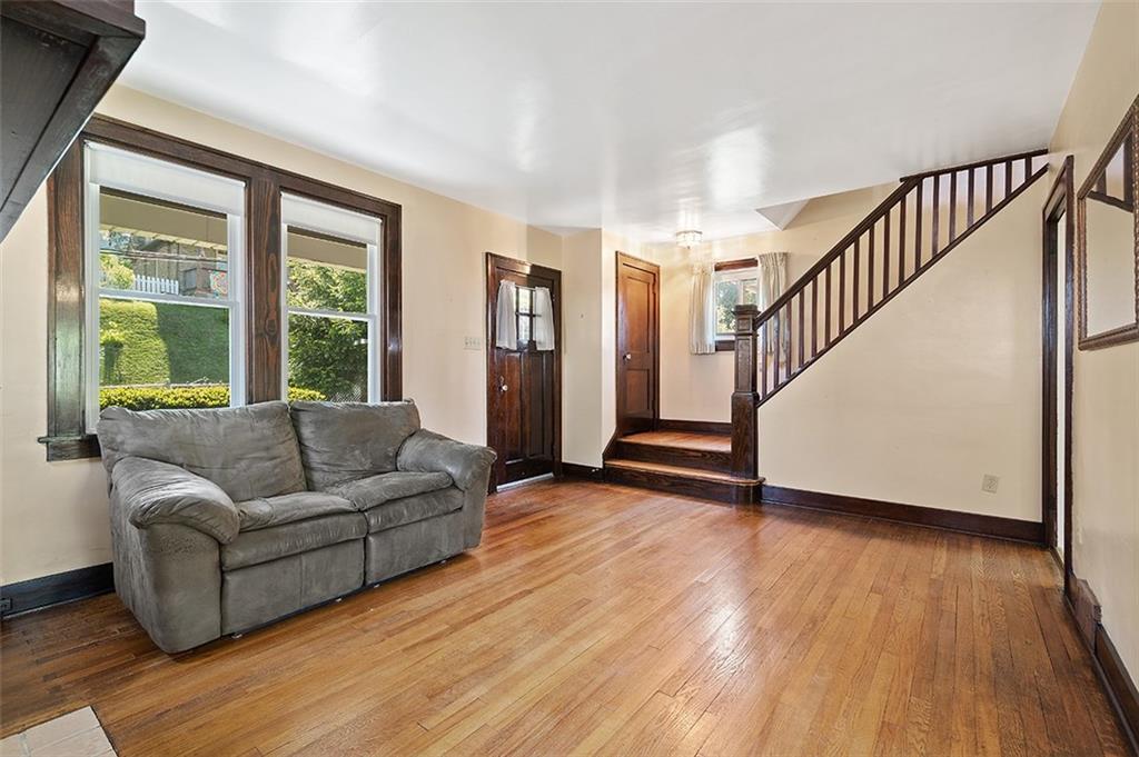 1332 Rutherford Avenue Pittsburgh, PA 15216 - Photo 10 of 25 Gallery Image 10