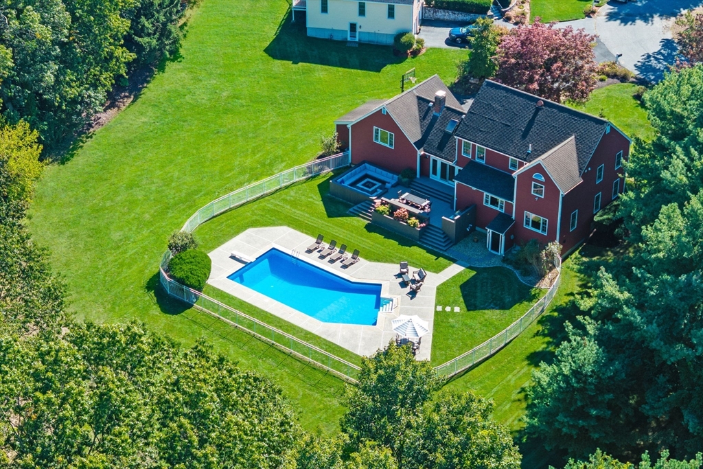 12 Haskell Road Andover, MA 01810 - Photo 2 of 39 Gallery Image 2