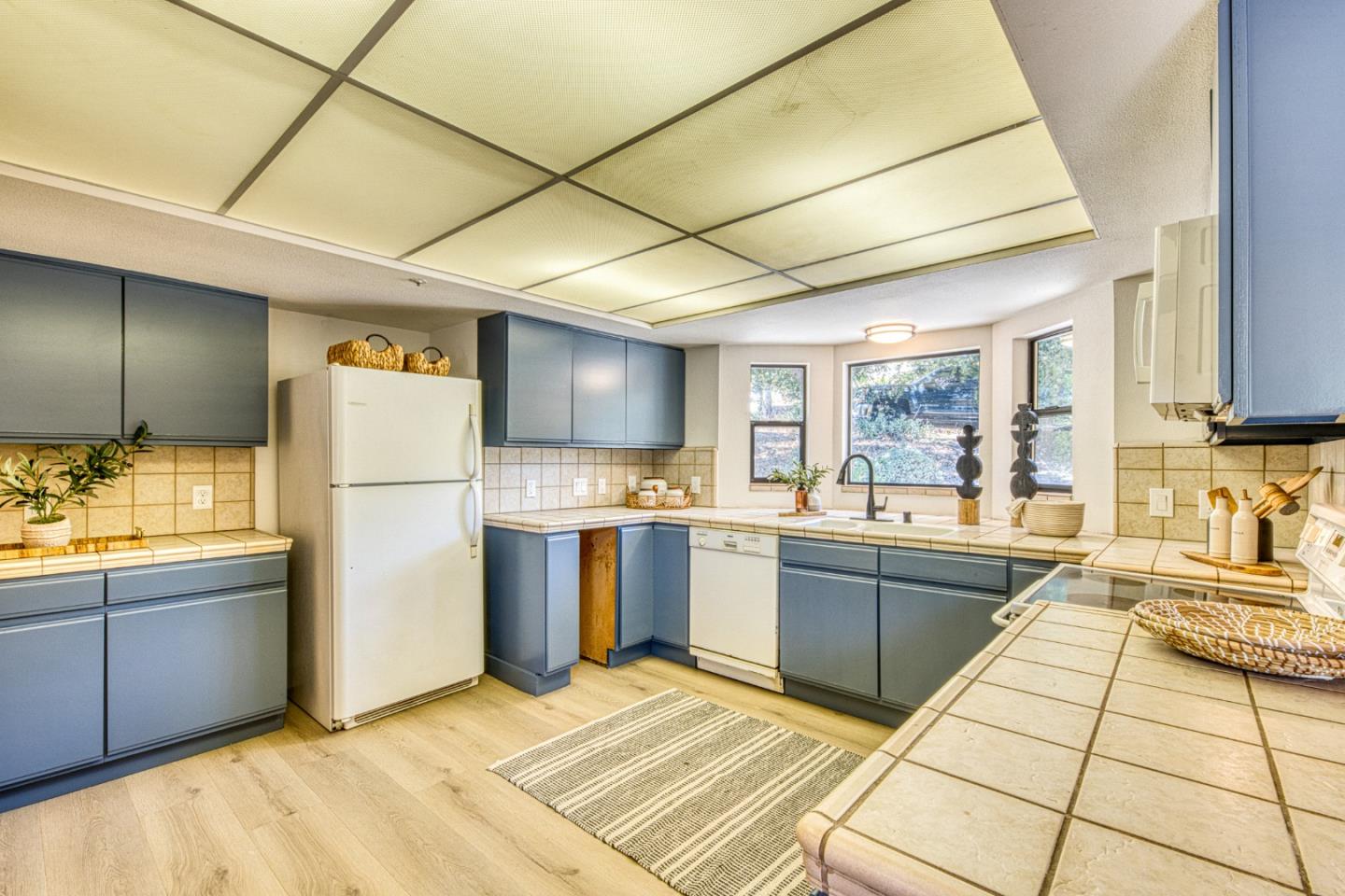 186 San Benancio Road Salinas, CA 93908 - Photo 14 of 41 Gallery Image 14