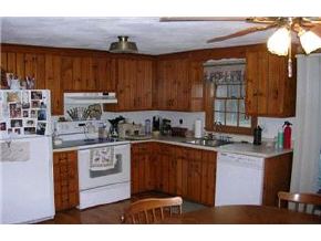 93 R Scobie Pond Road, Unit R Derry, NH 03038 - Photo 3 of 9