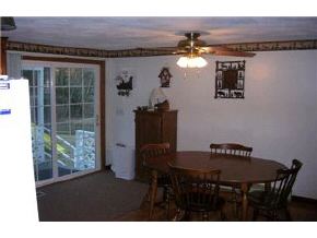 93 R Scobie Pond Road, Unit R Derry, NH 03038 - Photo 4 of 9