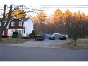 93 R Scobie Pond Road, Unit R Derry, NH 03038 - Photo 9 of 9