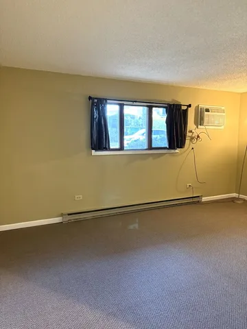 $1,500 | 212 Madison Street, Unit 1B, Joliet, IL 60435