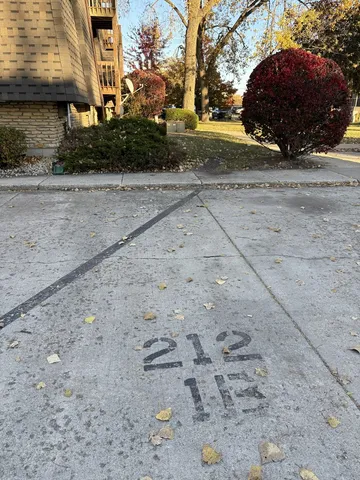 $1,500 | 212 Madison Street, Unit 1B, Joliet, IL 60435