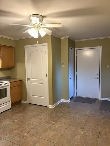 $1,500 | 212 Madison Street, Unit 1B, Joliet, IL 60435