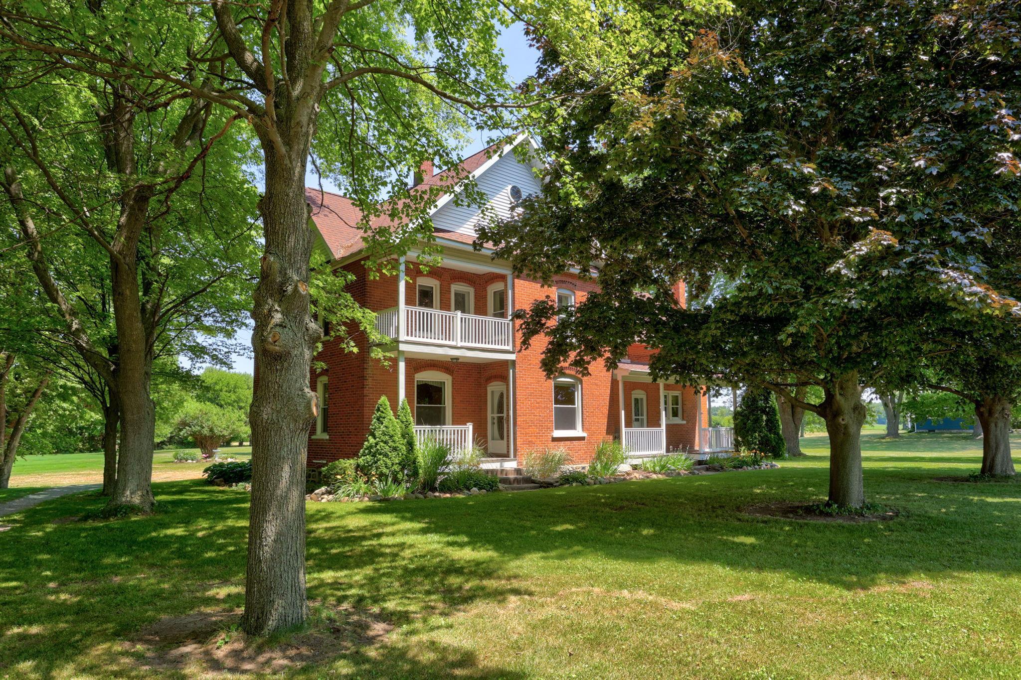 9254 Frankenmuth Road Vassar, MI 48768 - Photo 2 of 78