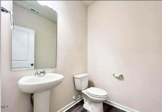 $1,745 | 421 Parker Sta Avenue, Fuquay-Varina, NC 27526