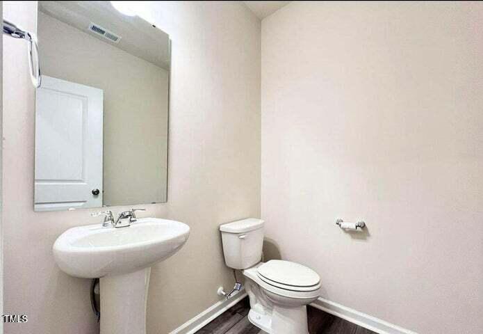 421 Parker Sta Avenue Fuquay-Varina, NC 27526 - Photo 16 of 19 16