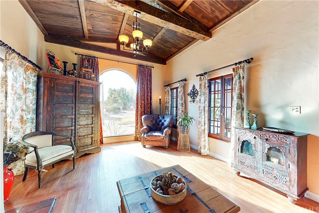 2912 Fairmount Boulevard Riverside, CA 92501 - Photo 6 of 41