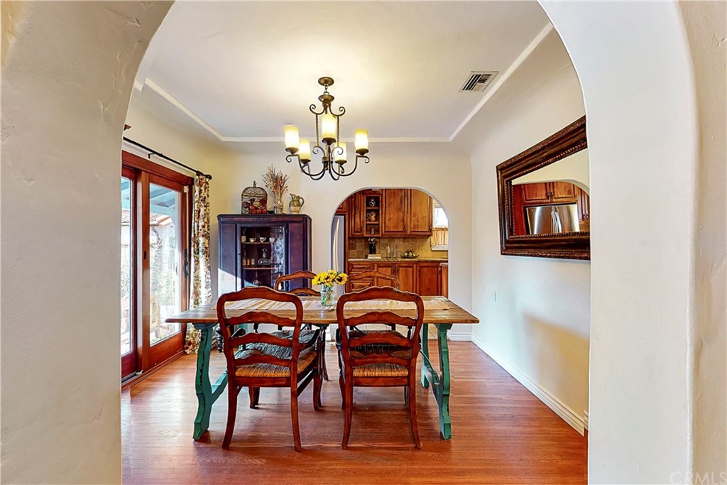 2912 Fairmount Boulevard Riverside, CA 92501 - Photo 10 of 41