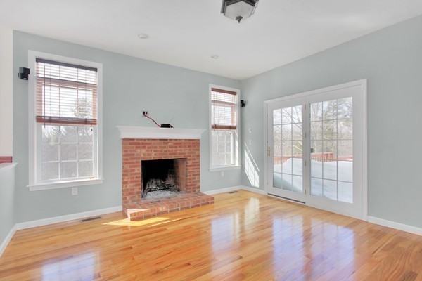 12 Brook Hill Road Sturbridge, MA 01518 - Photo 18 of 30